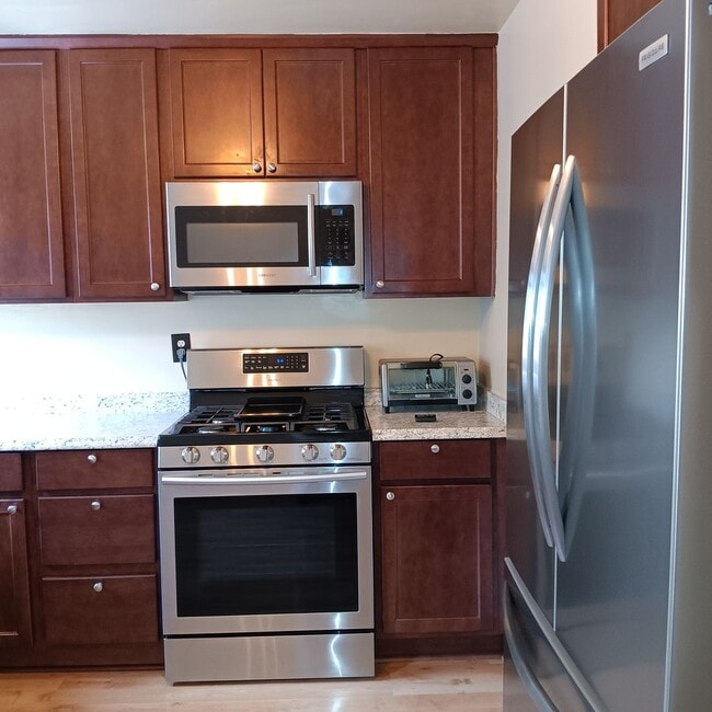 Photo - Charming Place To Call Home in Salem