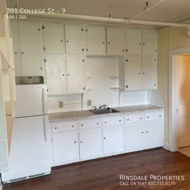 Photo - 201 College St Unit 9