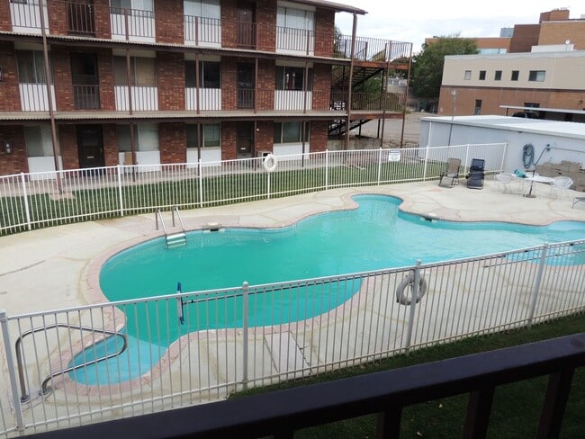 Photo - 1 Bed 1 Bath Apartment Near St. Marys
