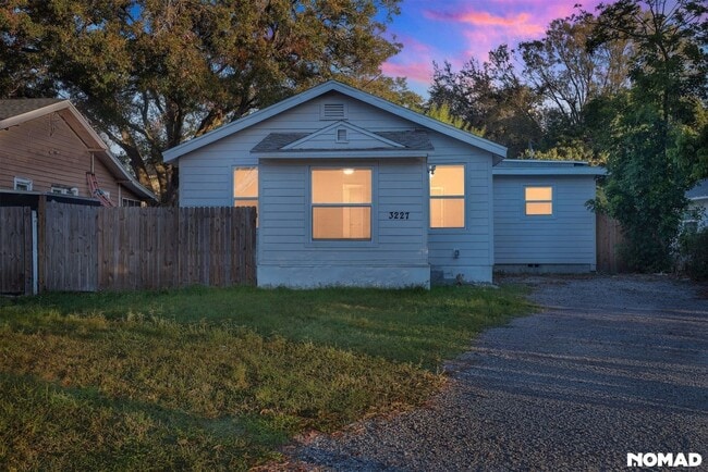 Photo - 3227 70th Ave N