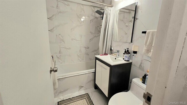 Photo - 77 W 55th St Unit 15H