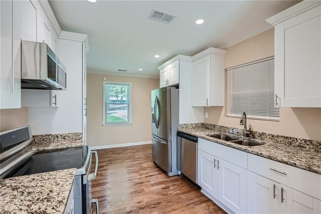 Photo - 2534 Niskey Lake Rd SW