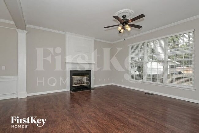 Photo - 3900 Gisbourne Dr
