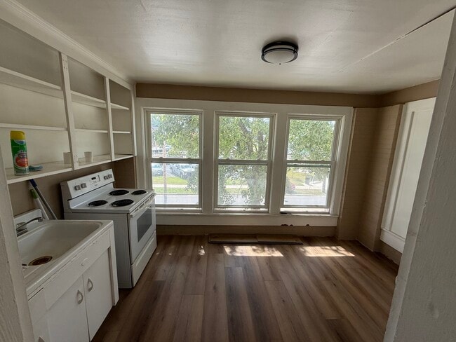 Photo - 254 W Main St Unit 3