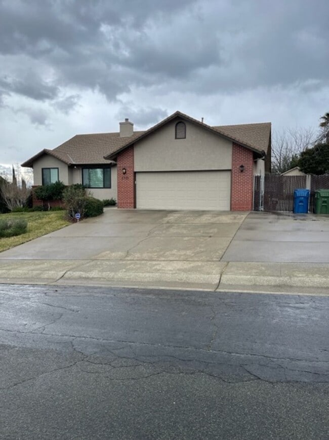 Photo - 3 Bedroom Located in Country Heights Subdi...