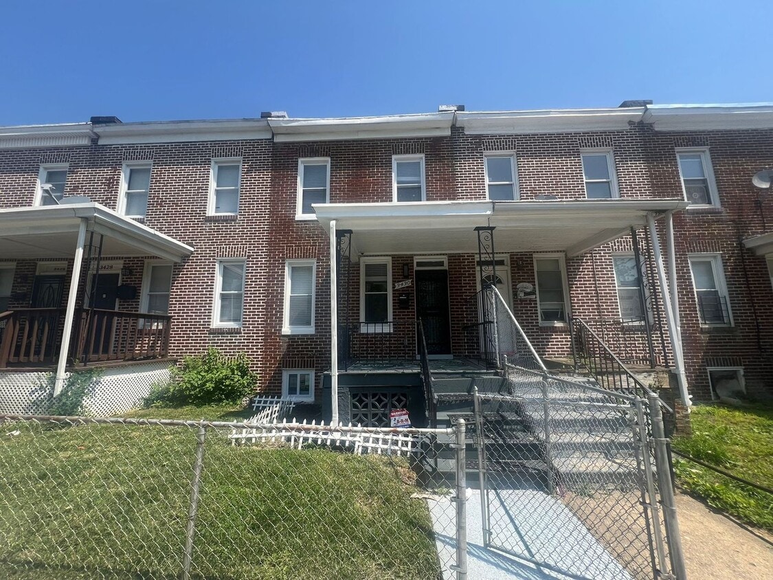 Charming 3 bedroom, 1 bathroom home locate... - Charming 3 bedroom, 1 bathroom home locate...