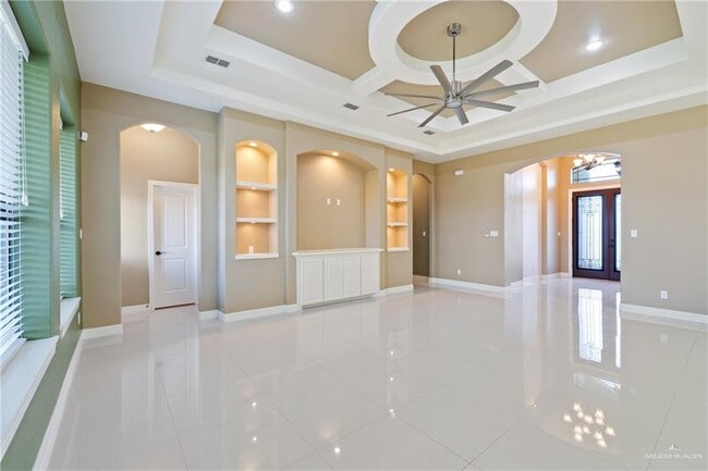 Photo - 29 El Caribe Cir S