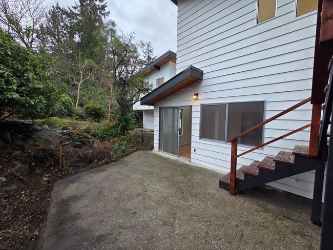 Photo - 2136 N 187th St