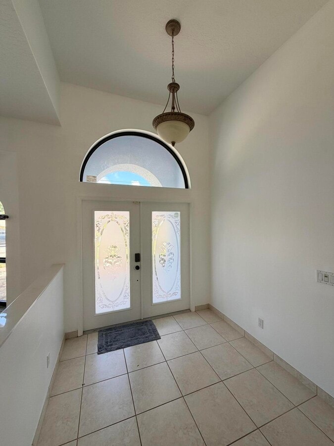 Photo - 5846 NW Bates Ave