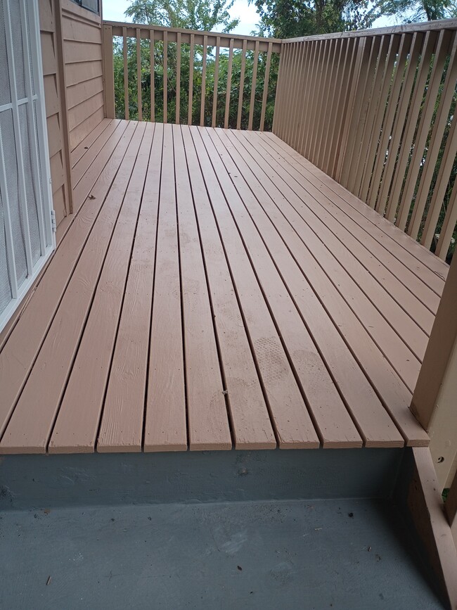 Porch - 77-6474 Kilohana St