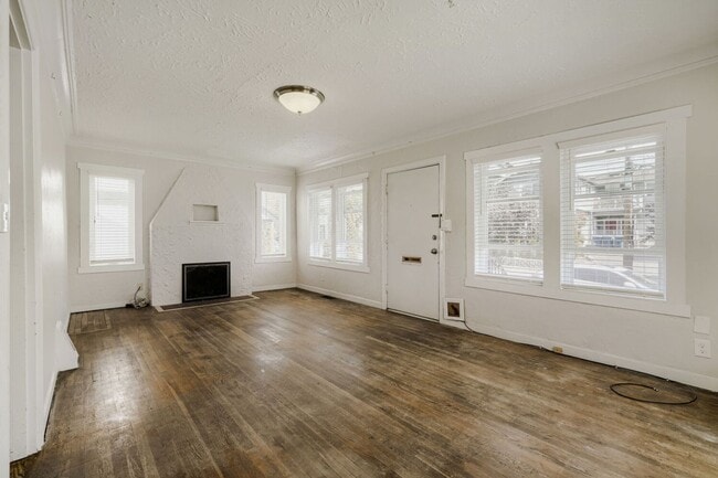 Photo - 153 18th Ave
