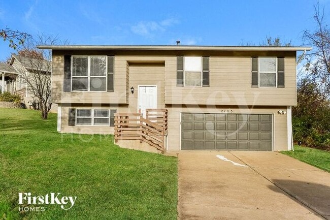 Building Photo - 2105 Barrington Ct S Rental