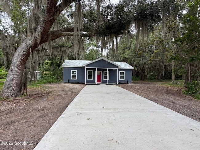 Photo - 656 Ridge Rd