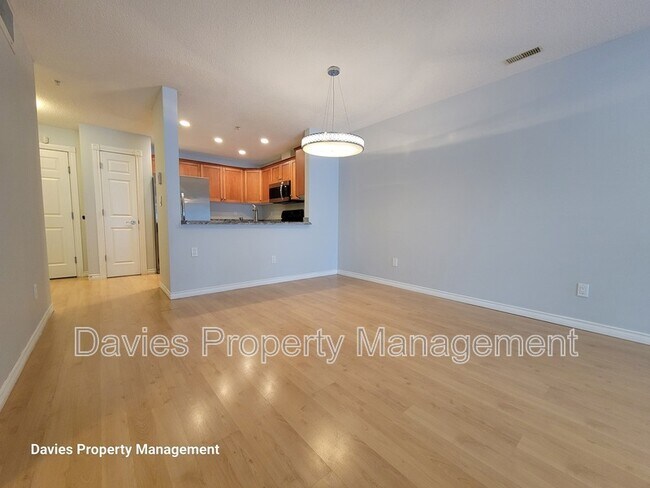 Photo - 12110-12106 106 Ave NW Unit #105