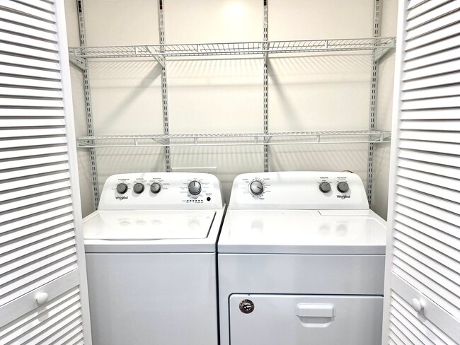 Photo - 4506 N Sheridan Rd Unit 4506-Garden