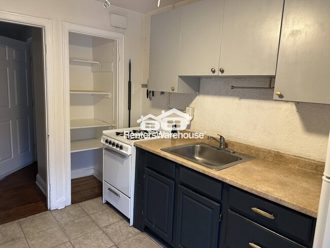 Photo - 3219 Taylor Ave