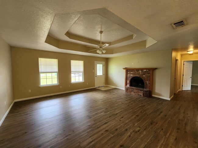 Photo - 8193 Redstone Dr
