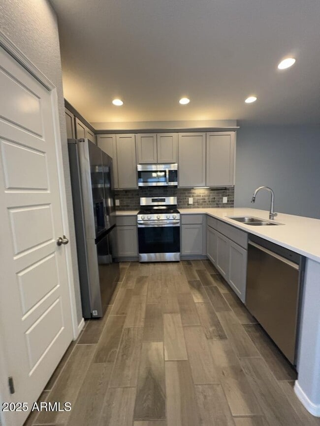 Photo - 3828 Big Bend St