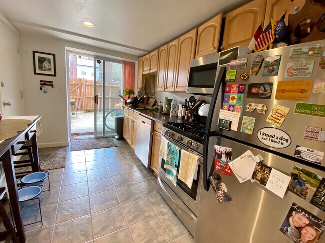 1734 Commonwealth Ave Unit 2