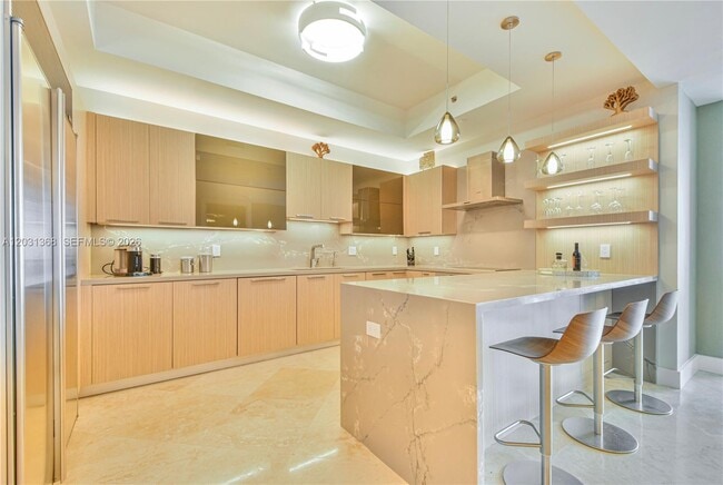 Photo - 100 S Pointe Dr Unit 2806