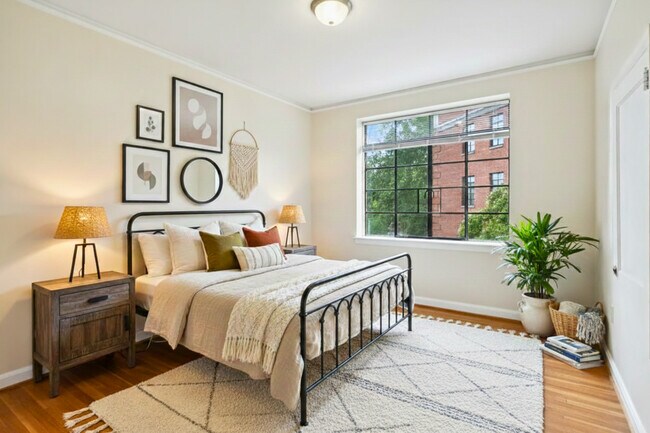 Photo - Cameron Court