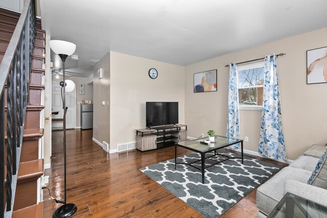 Photo - 3543 Otterbein Ave Unit 3543