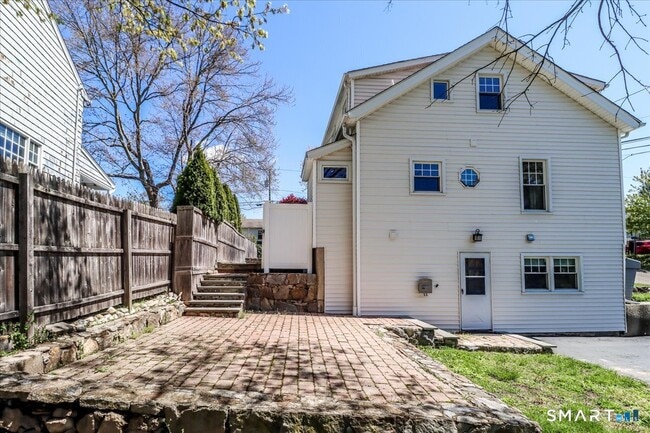 Photo - 25 Maplewood Ave Unidad #1