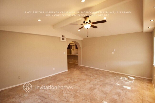 Photo - 548 N 98th St