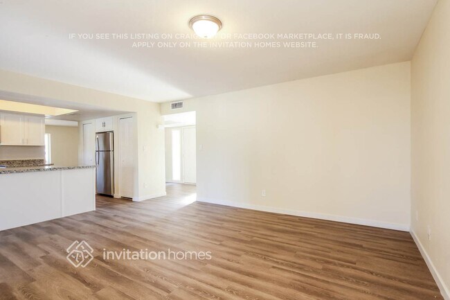 Photo - 4614 W Sunnyside Ave