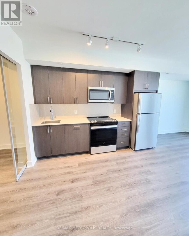 Photo - 2545 Simcoe St N Unit 2204