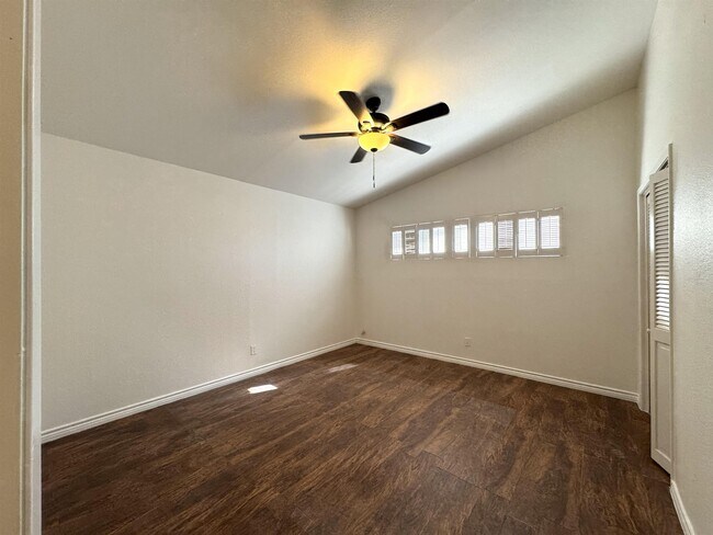 Photo - 777 Clouse Dr