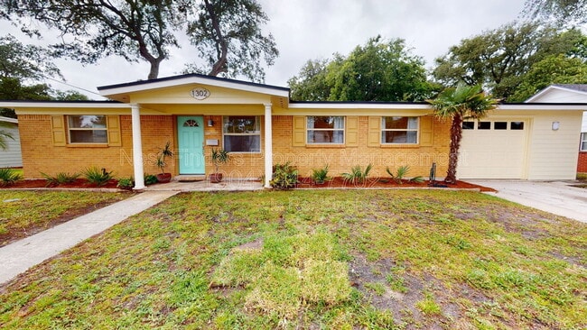 Photo - 1302 20th Ave N