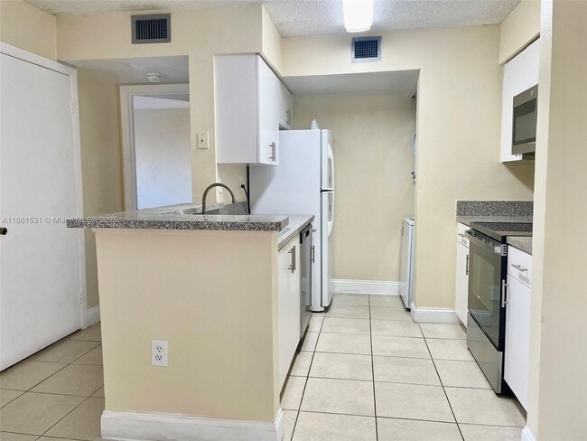 Photo - 15221 SW 80th St Unit 512