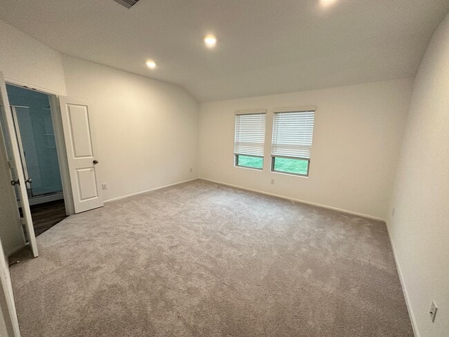 Photo - 5804 Knox Lndg Dr