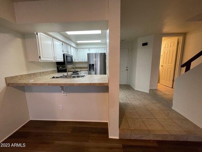 Photo - 2121 W Union Hills Dr Unit 108