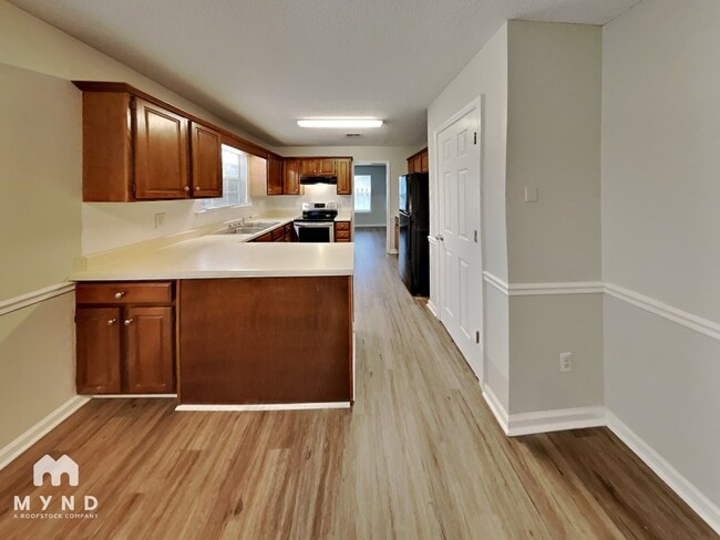 Photo - 169 Park Pl Ln