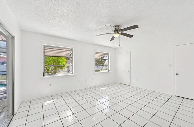 Photo - 1550 Dorchester St