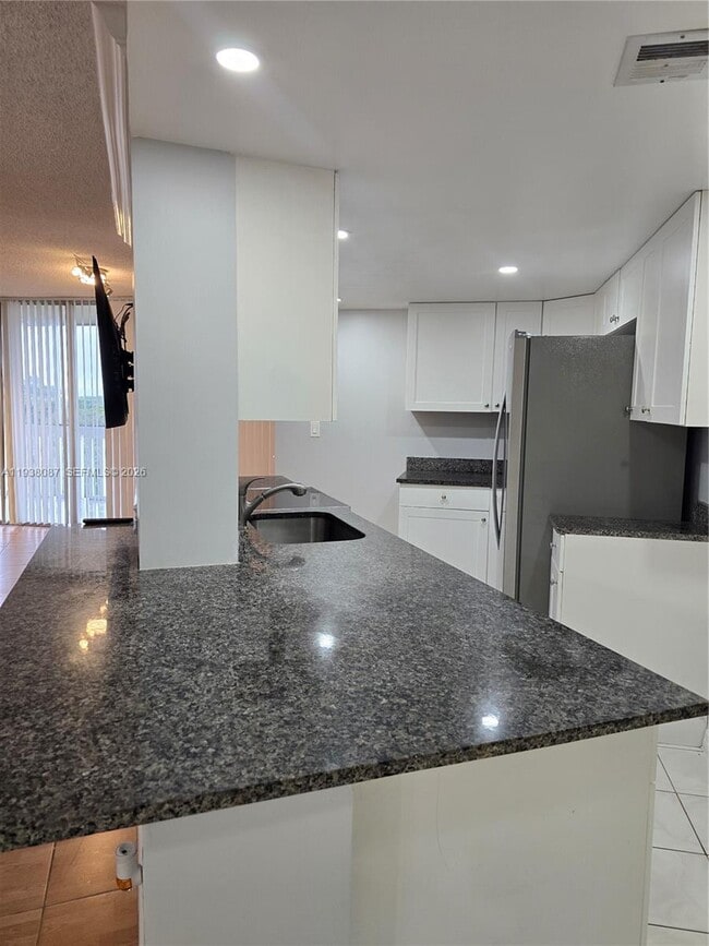 Photo - 6921 Environ Blvd Unit 6P