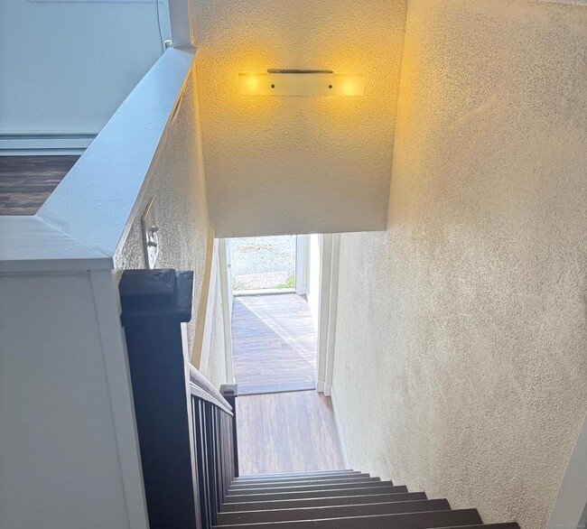 Photo - 23 Hayward Ave Unit Cottage