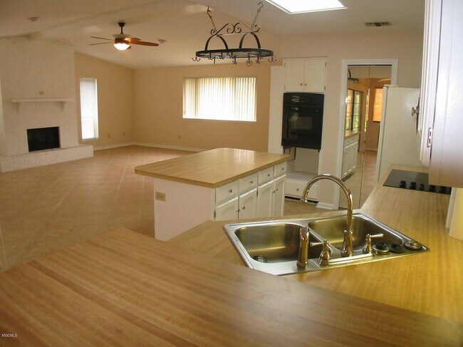 Photo - 56105 Diamondhead Dr E Casa