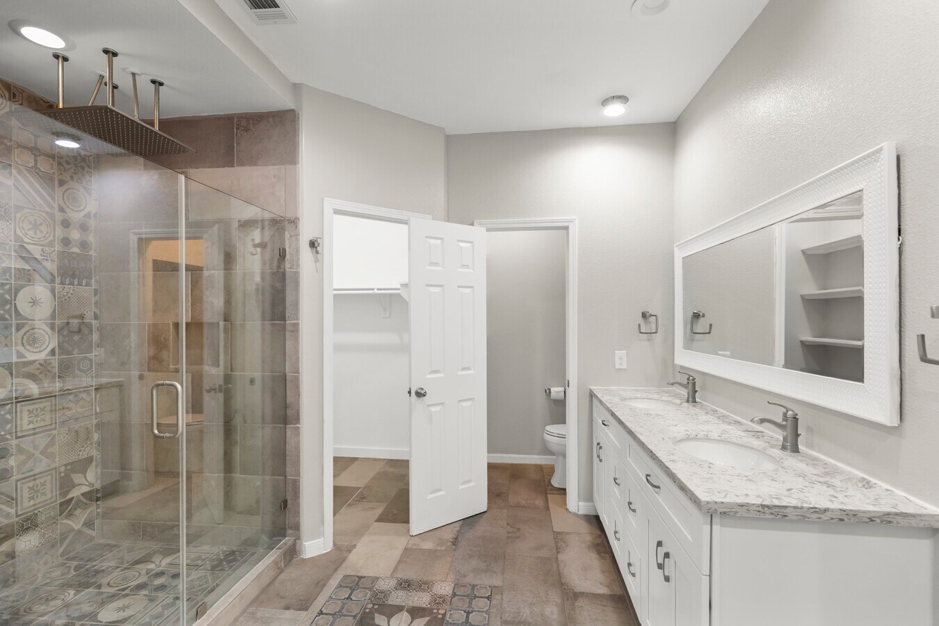 Photo - 1014 Riverlace Dr