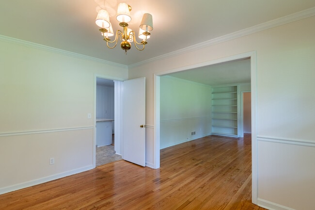 Photo - 3003 Stratford Dr