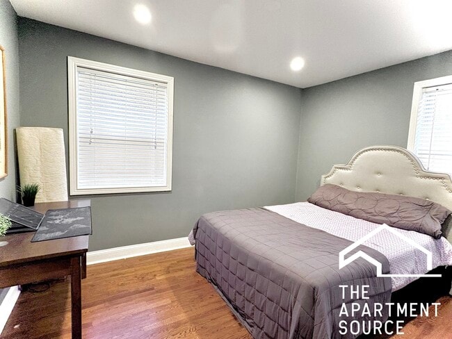 Photo - 8108 S 85th Ave