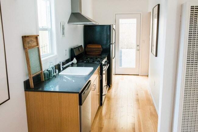 Photo - Willow Brook Apartments