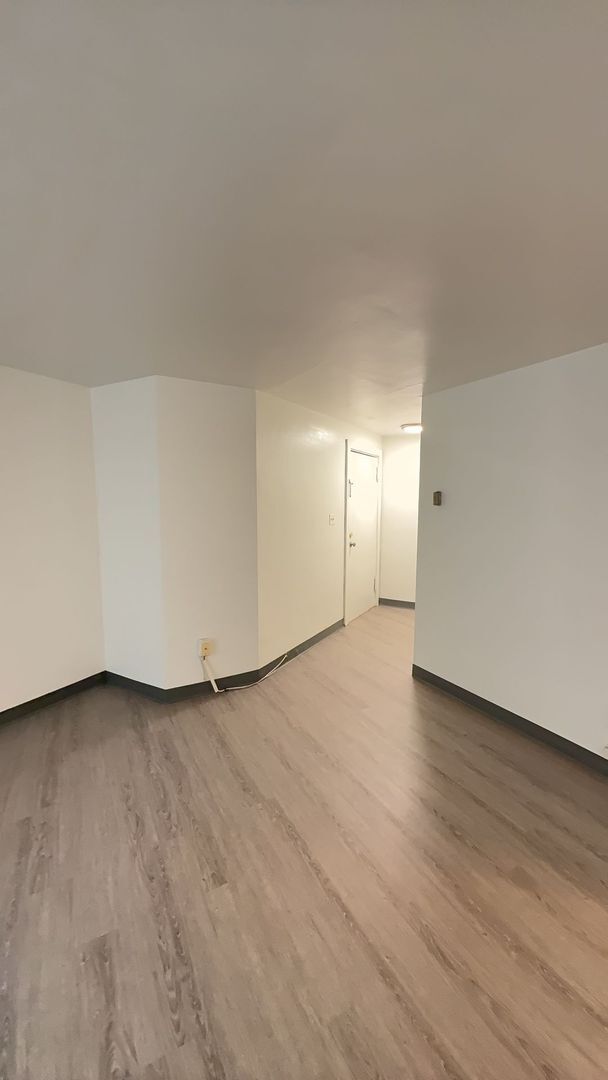 Parkhurst Apartments