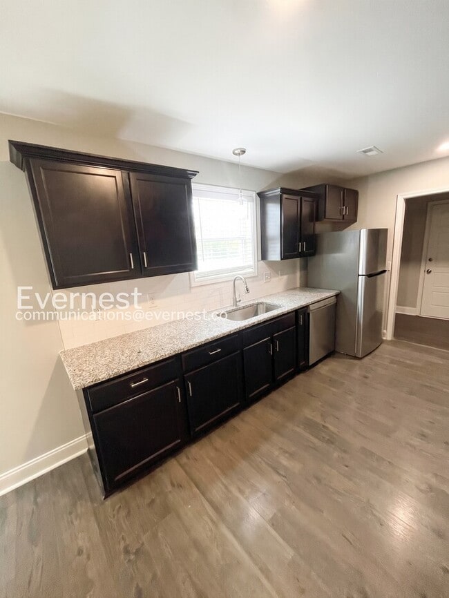 Photo - 222 Notgrass Rd