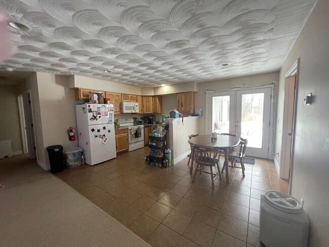 122 Birdseyeview Dr