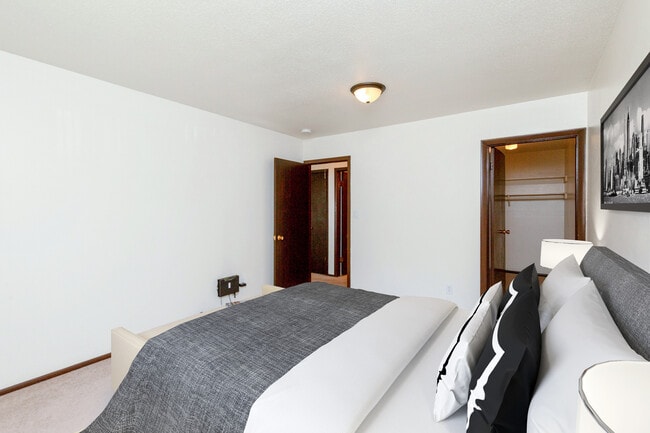 Suite and XL Bedroom