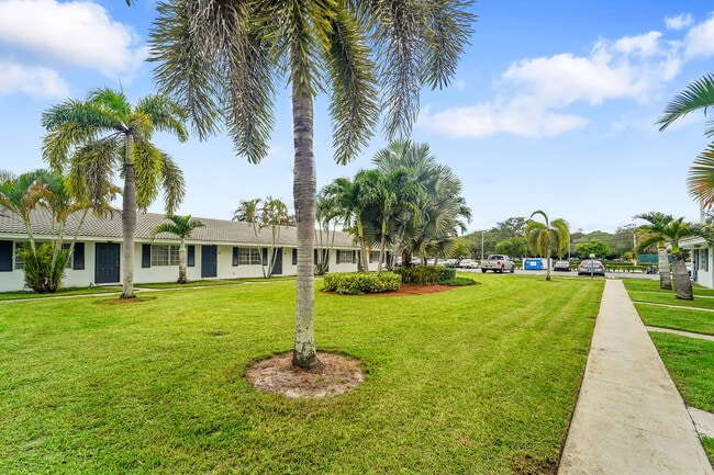 Photo - Centro Apartments - 3281 Coral Hills Dr.