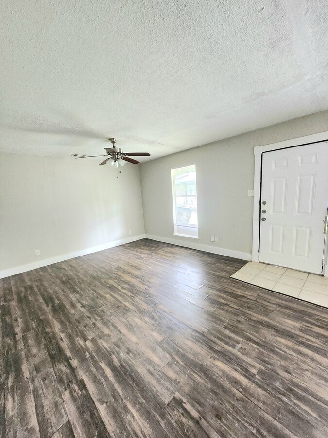 Photo - 9110 Kentshire Dr